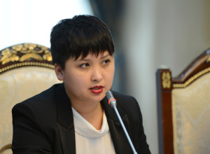 DOS_5735